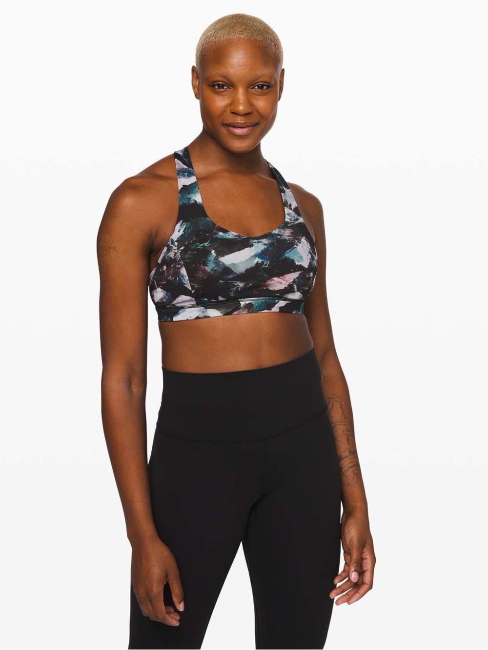 Lululemon Free to Be Serene Bra